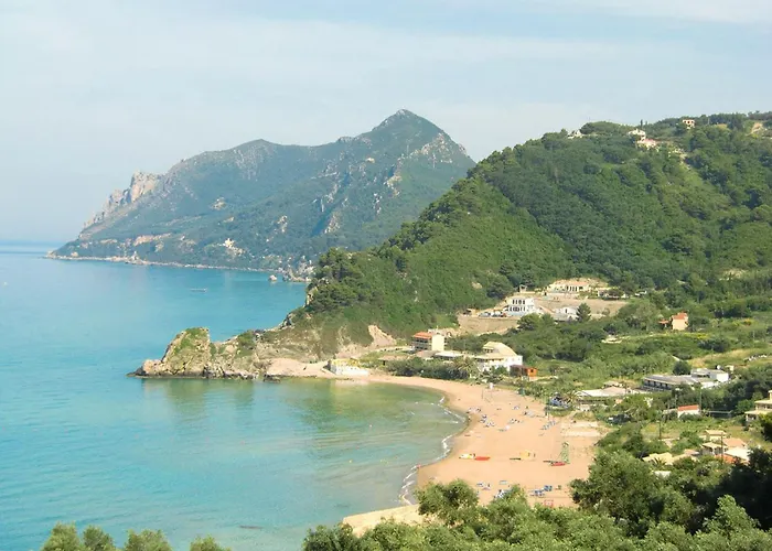 With Swimming Pool And Sea View - Apartment