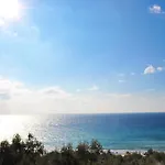 With Swimming Pool And Sea View - Lejlighed