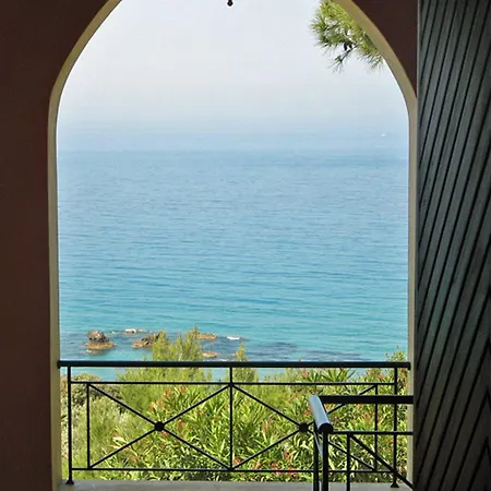 With Swimming Pool And Sea View - Pelekas